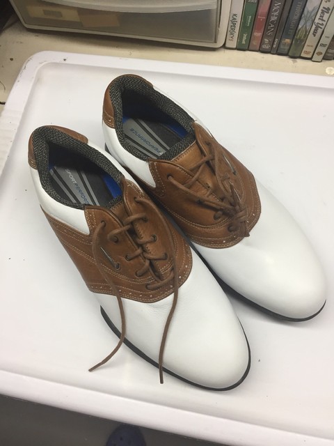 nike saddle golf shoes