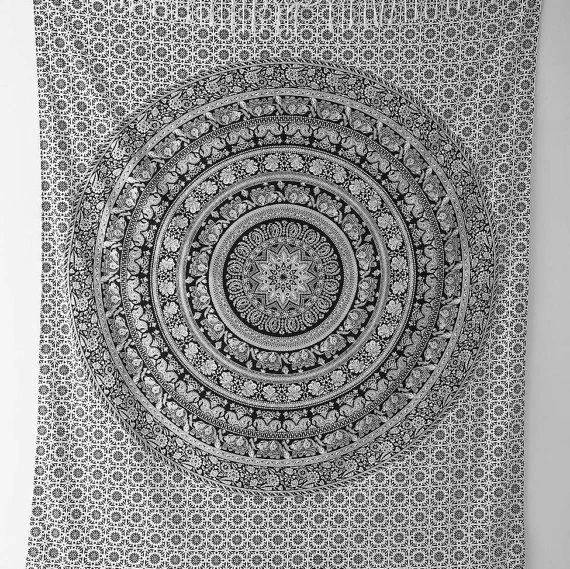 Twin Hippie Tapestry Wall Hanging Indian Mandala Tapestries Bedspread Wall Decor - Image 2 of 3