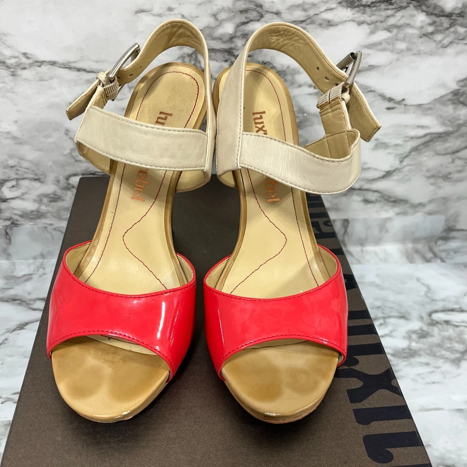 Sandalias rebeldes de lujo para mujer 38,5 beige rojo charol Judith correa con punta abierta Foto 2 de 4