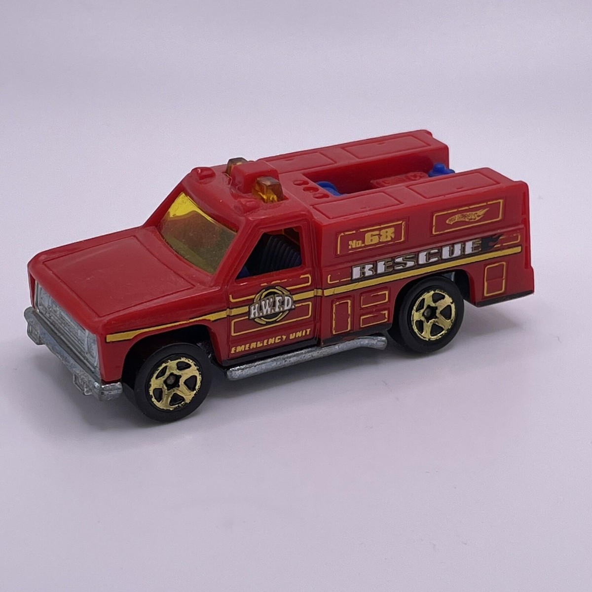 Vintage 1974 HOT WHEELS HWFD No 68 Red Rescue Unit Emergency