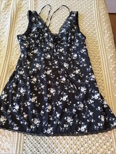 Blue Floral V Neck Lace Tie Up Lined Forever 21 Dress XL