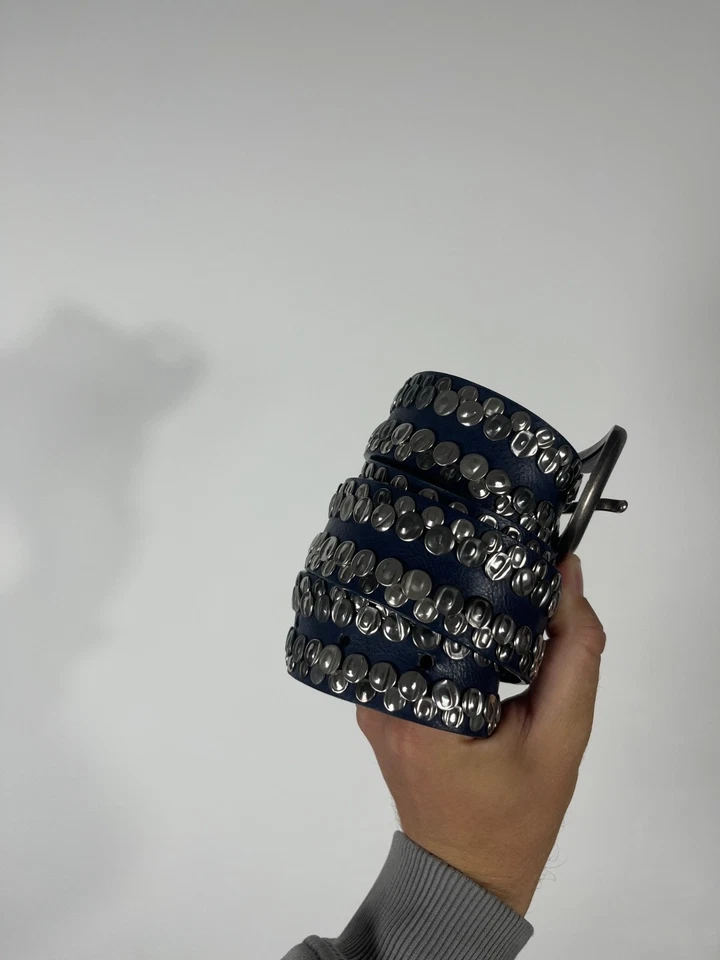 Cinturón de Cuero Genuino Azul con Tachuelas Tono Plateado Punk Rock Estilo Motociclista Foto 3 de 4