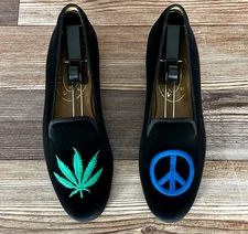 SO CUTE! Women's $575 Stubbs & Wootton Velvet “POT+PEACE" Slippers Loafer Shoe 8