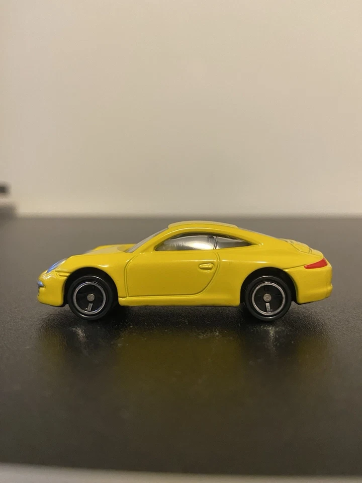 Tomica 117 Porsche 911 Carrera (1st Edition Color) - Image 2 of 4