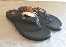 NEW Flojos Women's Flip Flop - SIZE 6 - Black/Coral