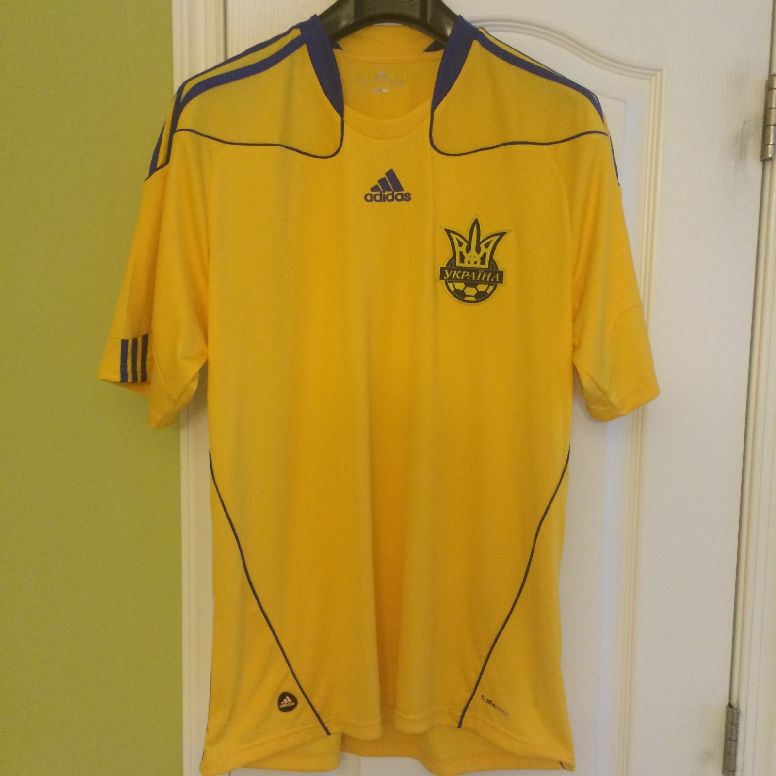 adidas soccer clothes