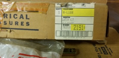 Hoffman Door Handle A-L1BR    3-Point 