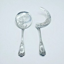 Magnifique Couvert de Service …