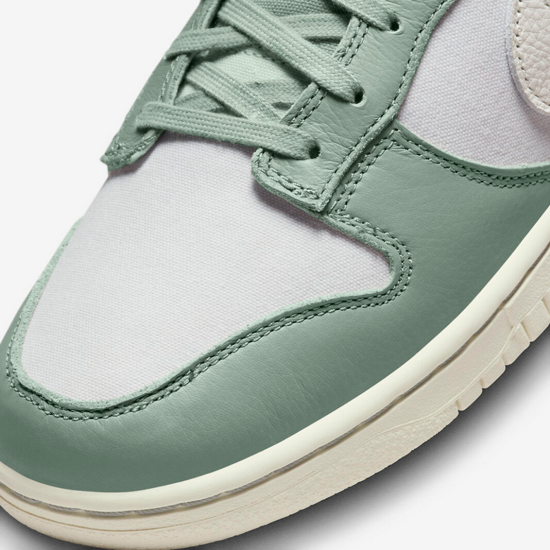 ✔️ New✔️ NIKE Dunk Low Retro Mica Green Dunk Low Retro Premium  main image 3