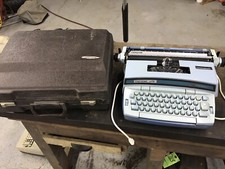 Vintage 1970s Smith Corona Coronet Super 12 Blue Electric Typewriter with Case  thumbnail