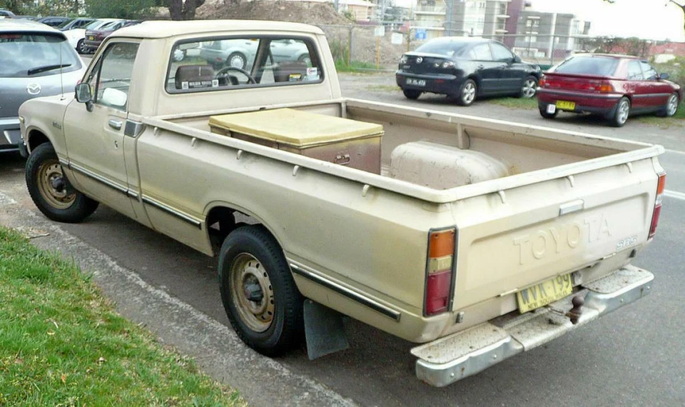 FOR TOYOTA HILUX RN30 RN40 LN30 LN40 PICKUP WINDOW GLASS SEAL DOOR WEATHER STRIP - Image 3 of 4