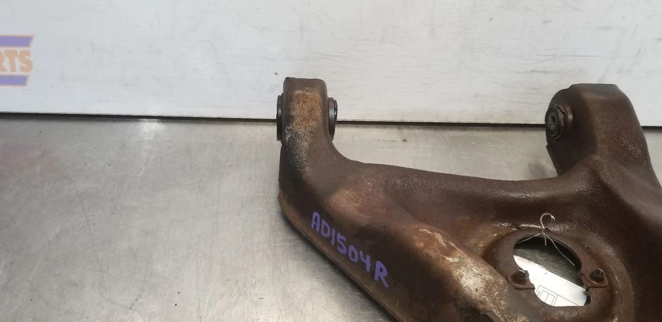 Buick Grand National 1987 brazo de control inferior pasajero delantero derecho Foto 3 de 4