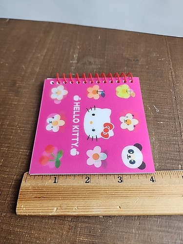 Sanrio Hello Kitty Lenticular Journal Note Pad 51 Sheets 4 By 4 Inches - Picture 9 of 20