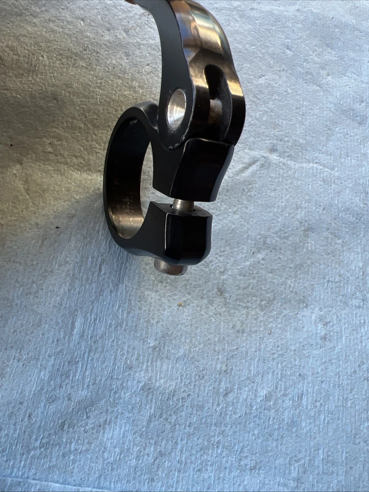 ¿Salsa? Abrazadera de tija de sillín de liberación rápida de 35 mm sin etiqueta 34,9 Foto 4 de 4