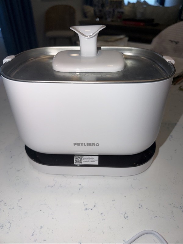 PETLIBRO Dockstream Automatic Cat Water Fountain 2.5L Stainless Steel White