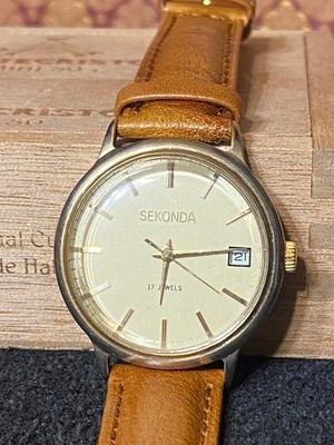 Vintage men's mechanical wristwatch Seconda