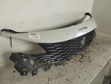 Calandre Peugeot 3008