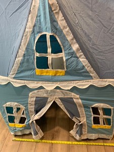 HTF PlayWonder "pet shop" playhouse playtent GUC