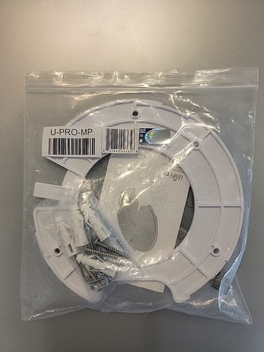 Ubiquiti Networks U-PRO-MP Mounting Kit - Picture 6 of 8