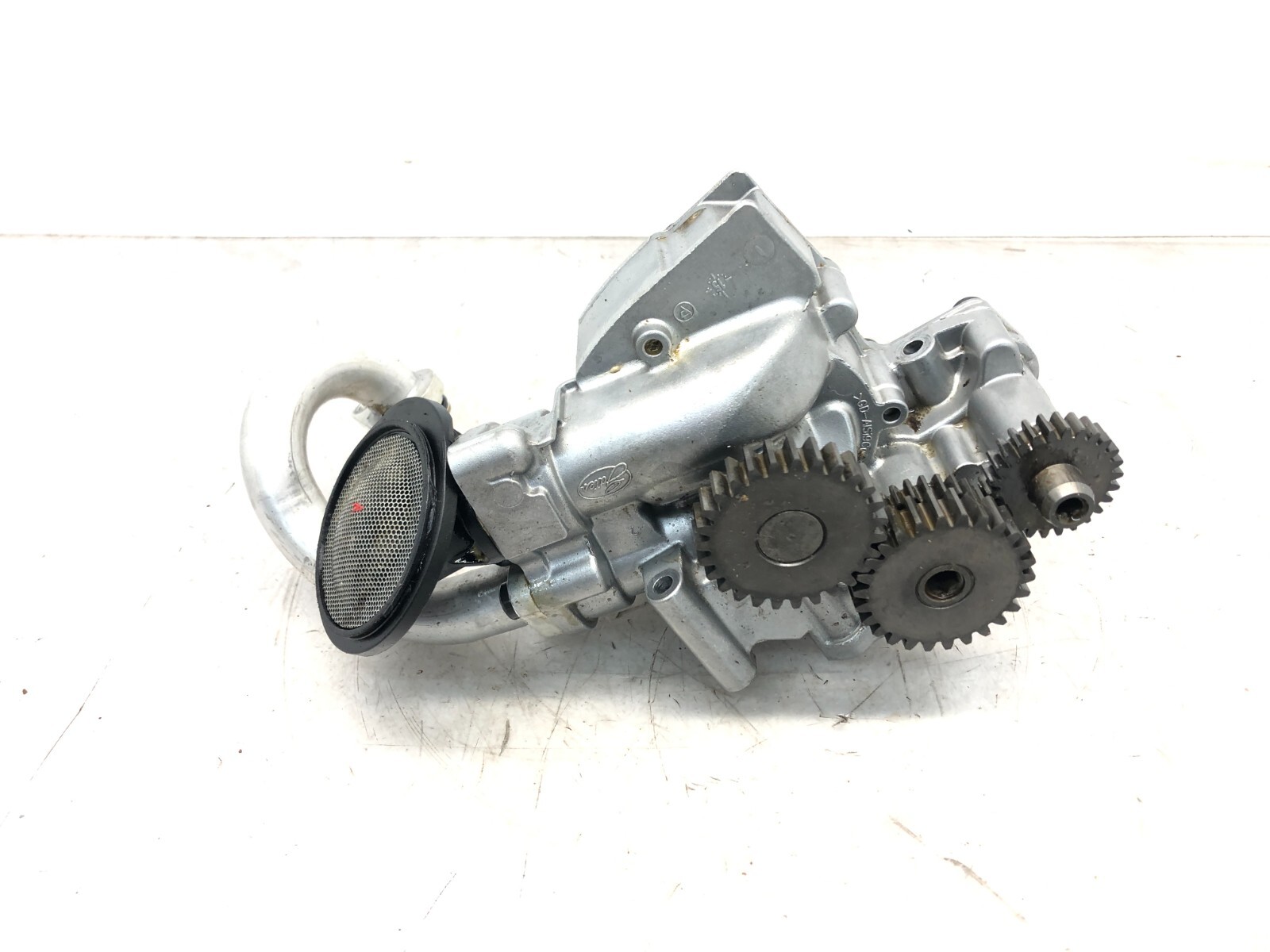 2014-2018 BENTLEY FLYING SPUR 4.0L V8 ENGINE MOTOR OIL PUMP OEM.