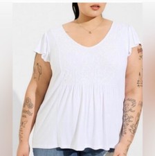 Torrid Supersoft V-Neck Lace Ruffle Top Tank Lace White Size 6 Plus New With Tag
