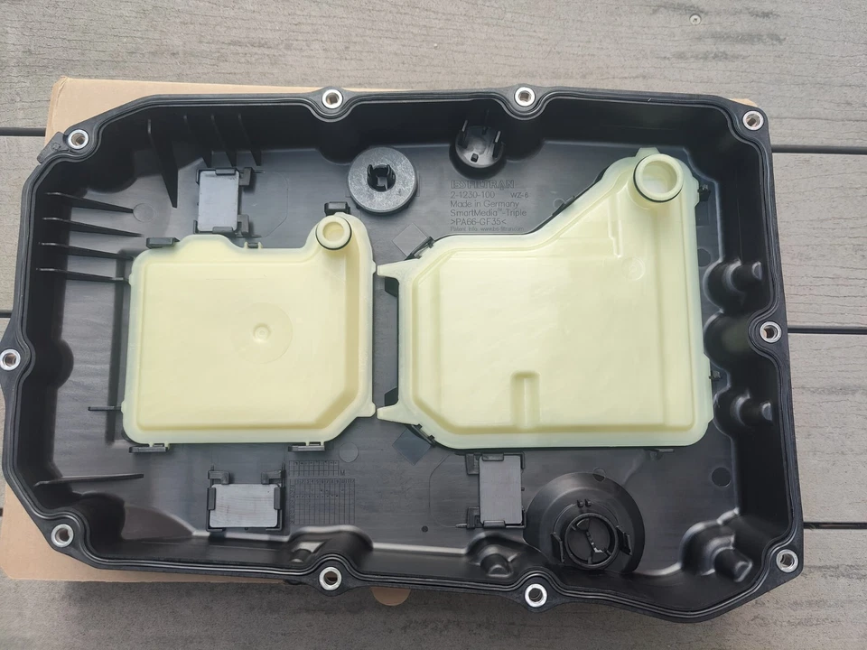 New Genuine 9 Speed Transmission Oil Pan for Mercedes Benz A7252703114 - Image 2 of 4