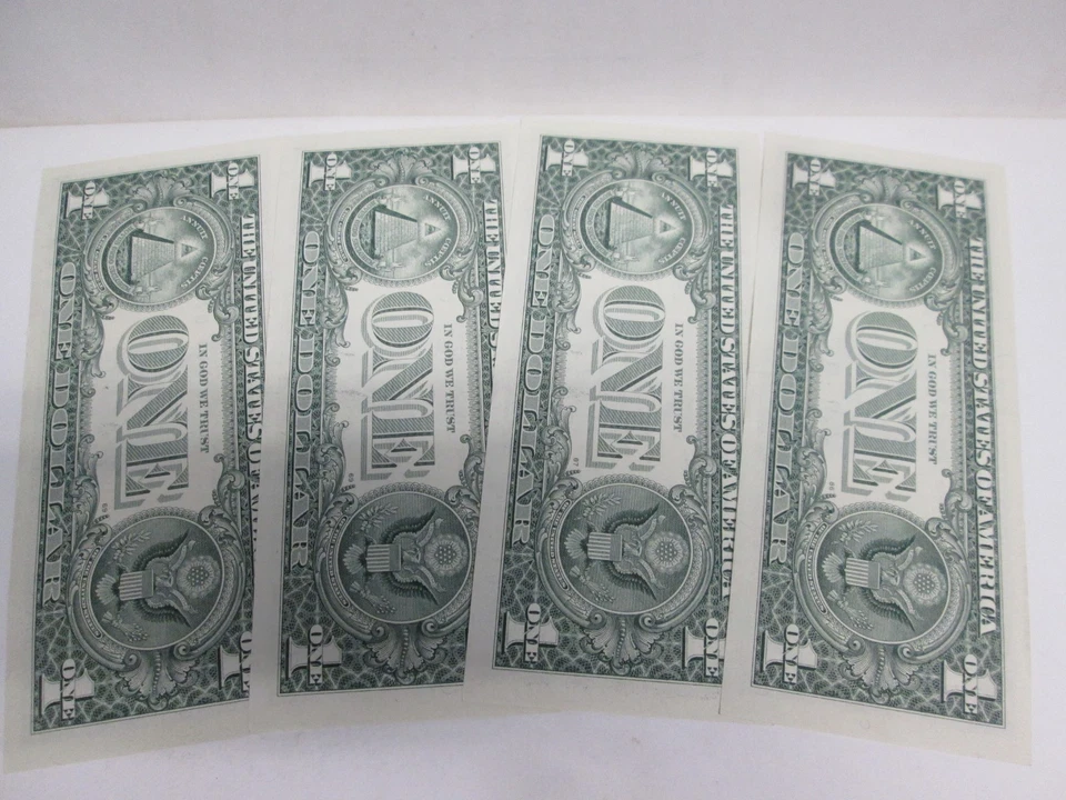 FOUR US 2006 US $1 FEDERAL RESERVE NOTES- UNC & CONSECUTIVE - Image 2 of 2