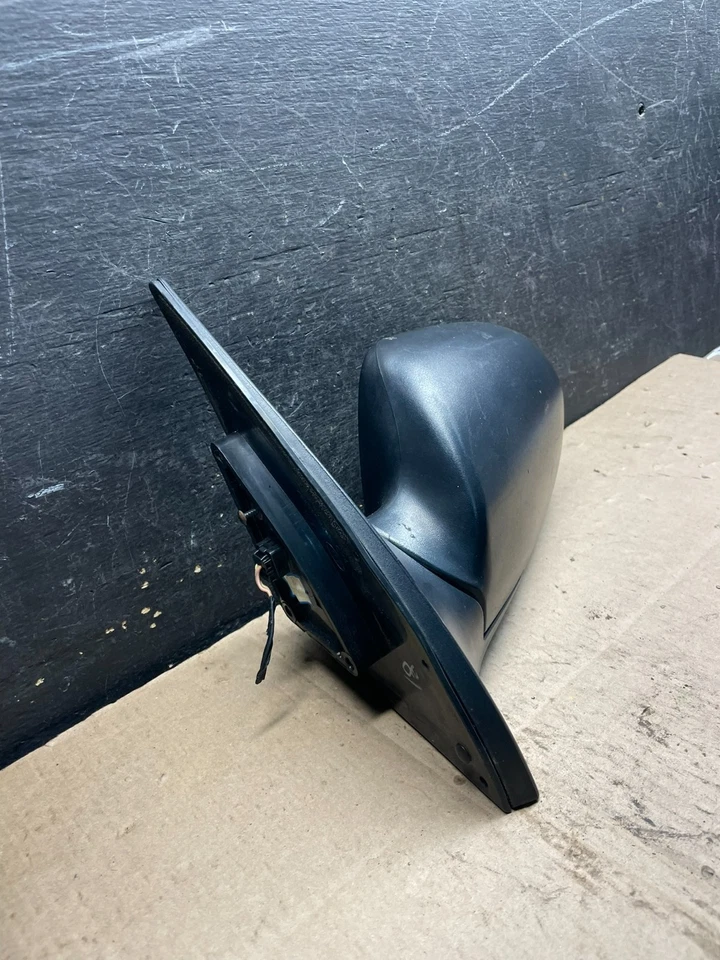 Espejo retrovisor lateral izquierdo Kia Sportage 2005-2010 fabricante de equipos originales sin calefacción T7218 DG Foto 2 de 4