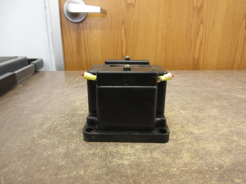 PMC Potential Transformer 460-480 Pri: 480V Ratio 4:1 50-60Hz Used - Image 4 of 4