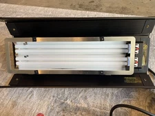 Kino Flo Diva-Lite 201 Two Light Kit + Hard Case Bulbs + Flozier 