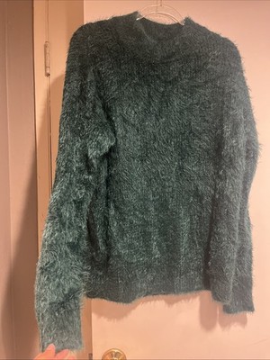 Cozy Sweater Size Medium Festive Fall Cozy Color Green 