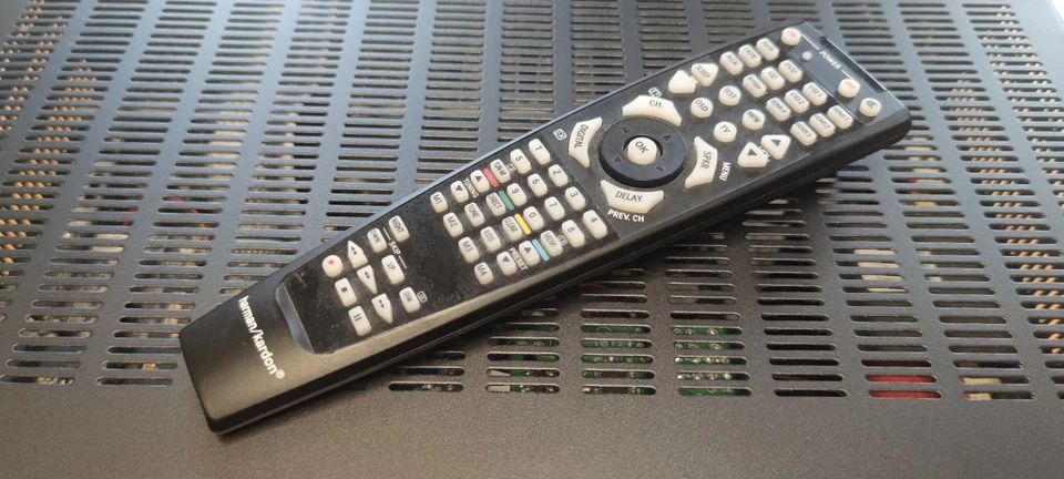 Harman Kardon AVR 165 5.1 AV Receiver mit Fernbedienung --- Defekt - Bild 3 von 4