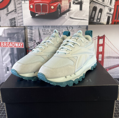 REEBOK x CARDI B V2 WOMEN'S CLASSIC LEATHER SHOES