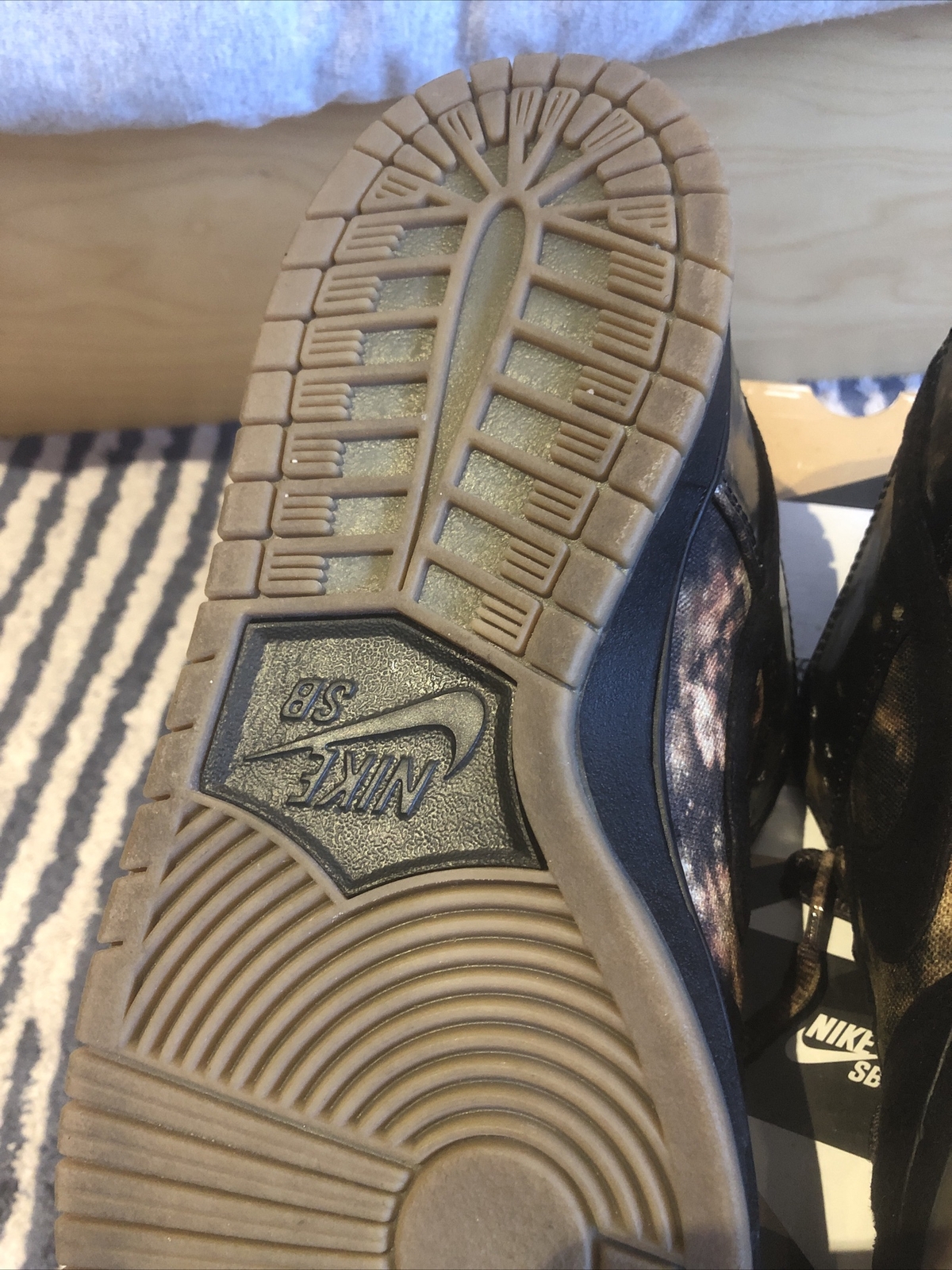 pushead nike sb 2012