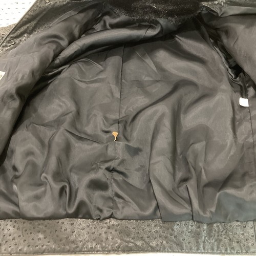Vintage D’Esprit Black Plush Jacket Coat Faux Fur Faux Ostrich Leather Size 10 - Picture 13 of 13
