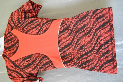 Women/Youth shirt size XS Orange and Black in Color - Picture 5 of 12