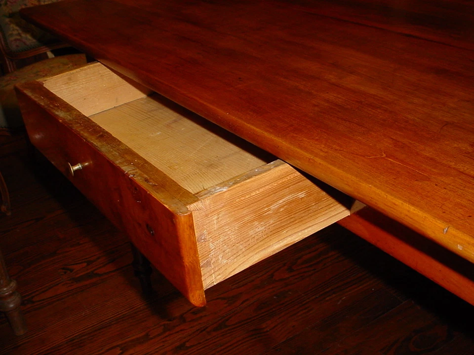 French walnut Louis Philippe period farm table, walnut, circa 1840  - Image 2 of 4