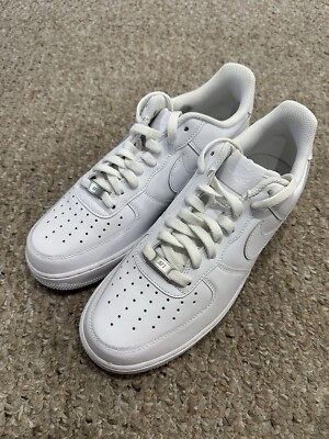 Size 9.5 M 11 W Nike Air Force 1 '07 Triple White DD8959-100 save