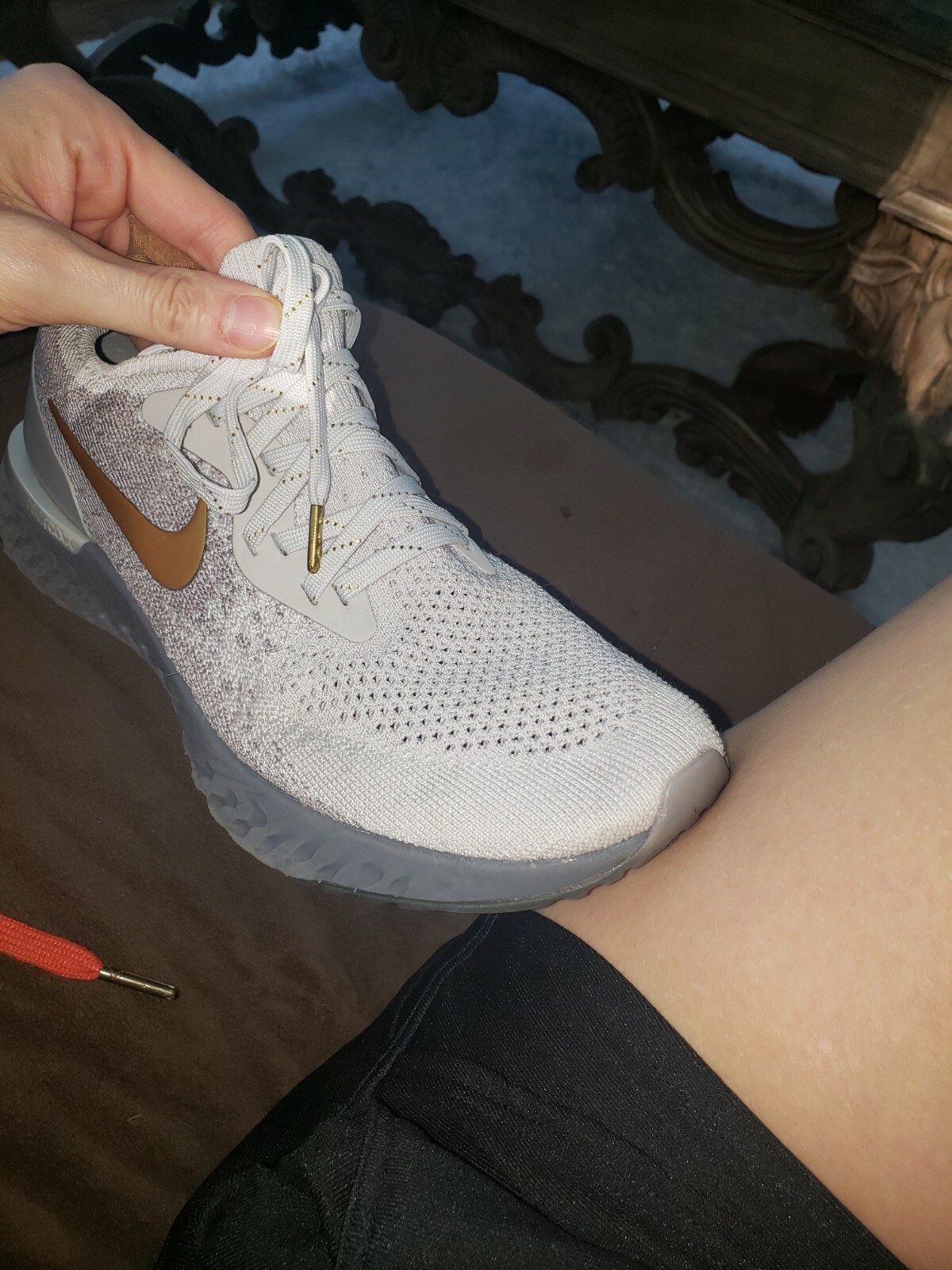 nike epic react grey gold
