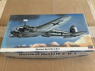MODEL KIT HEINKEL HE111H 2/H 3 BY HASEGAWA 1:72