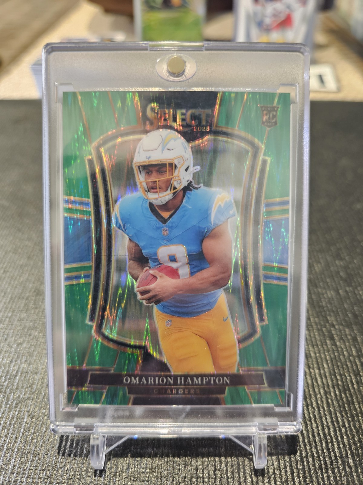 Omarion Hampton RC #102 Green Prism Shock 2/5