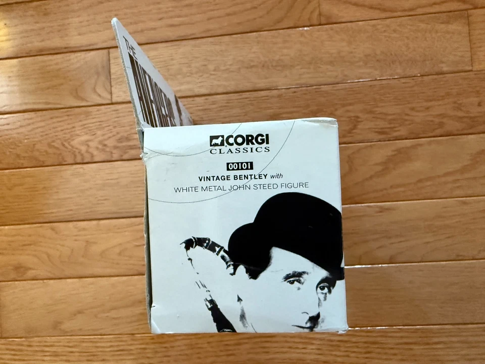 1998 Corgi The Avengers Vintage Bentley 00101 With White Metal Steed Figure - Image 4 of 4