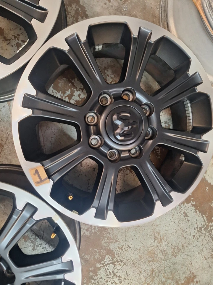 Juego de llantas de 20" Dodge Ram 2500 3500 2023-2025 OEM de fábrica envío gratuito Foto 3 de 4