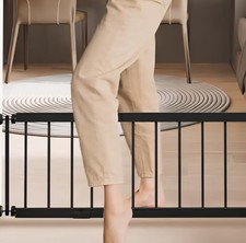 Baby Pet Safety Gate Extra Wide Short Step Over Dog Gate Adjustable 18-45"x 14"