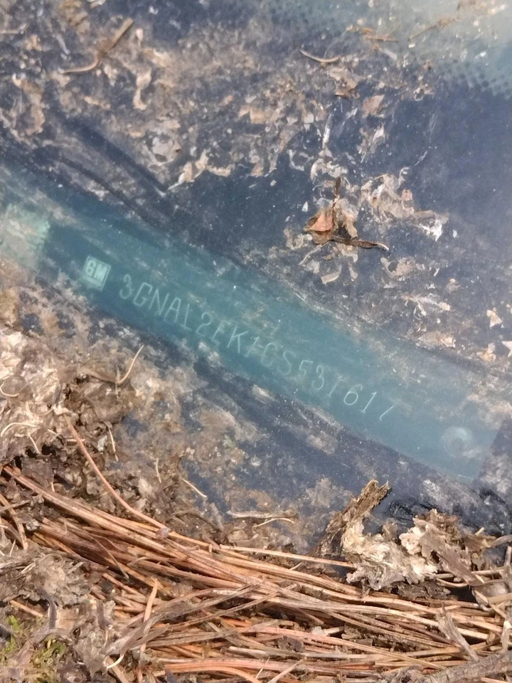 Capó usado se adapta a: Chevrolet Captiva Sport 2012 grado A Foto 4 de 4