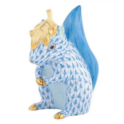 HEREND, SQUIRREL WITH LEAF,  BLUE FISHNET VHB-16230, NEW,  MINT & BOX!