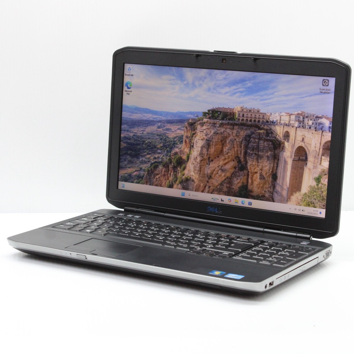DELL Latitude E5530 Core i7 16GB 新品SSD120GB スーパーマルチ