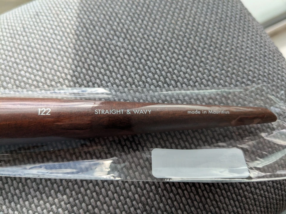 MAKE UP FOR EVER blending powder brush | 122 - Image 3 of 3