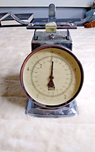 Vintage Mechanical Good Cook 5 lb. Scale stainless steel in Very Good Condition