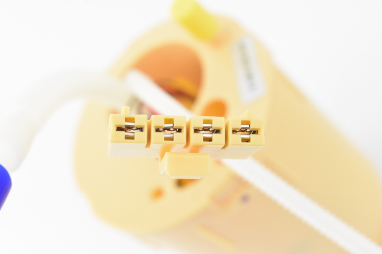 ✓ Kraftstoff-Fördereinheit Kraftstoffpumpe 7P6919088B 3.0D VW
